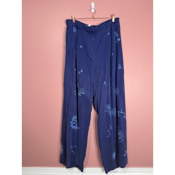 Johnny Was Bijou High Slit Embroidered Pants in Blue Size XL Embroidered Floral - Picture 4 of 10